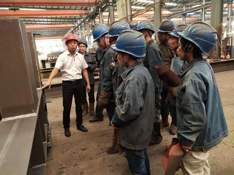 讲解焊工工艺111.jpg 讲解焊工工艺111.jpg